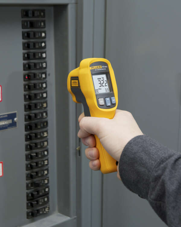 Инфракрасные термометры Fluke 62 MAX и 62 MAX+