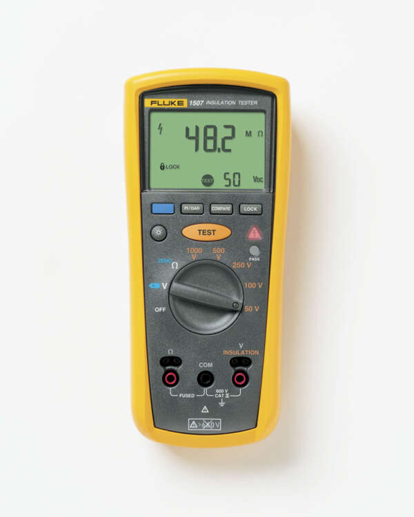 Измеритель сопротивления изоляции Fluke 1507 с поверкой
